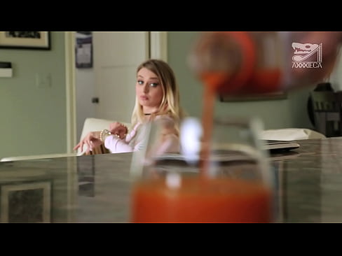 ❤️ Intombazana eshushu enamabele amakhulu kunye ne-pussy eqinile ifumana inkuku kwilahleko, kodwa inzima kakhulu Amanyala kwi-xh.superpornpics.ru ️❤